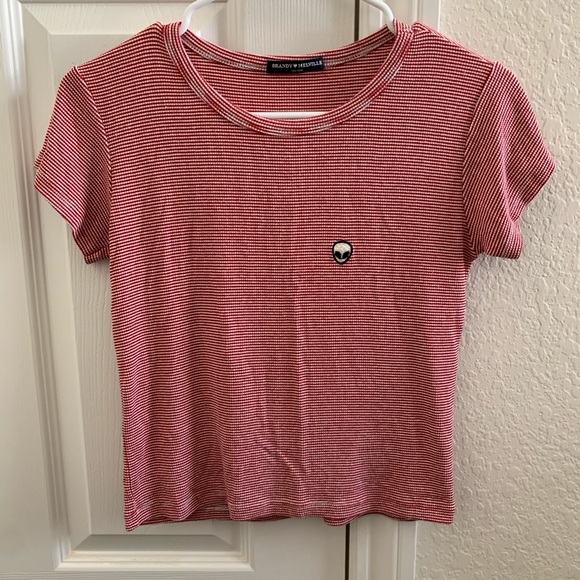 Brandy Melville alien top - Picture 2 of 4